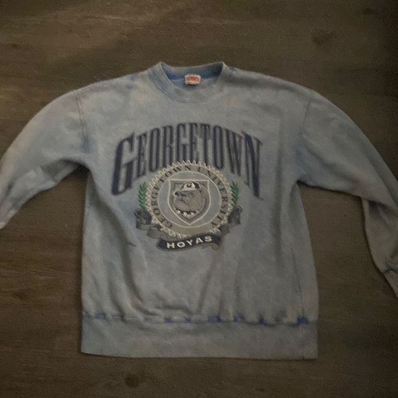 Sweatshirt - Picture 1 of 2